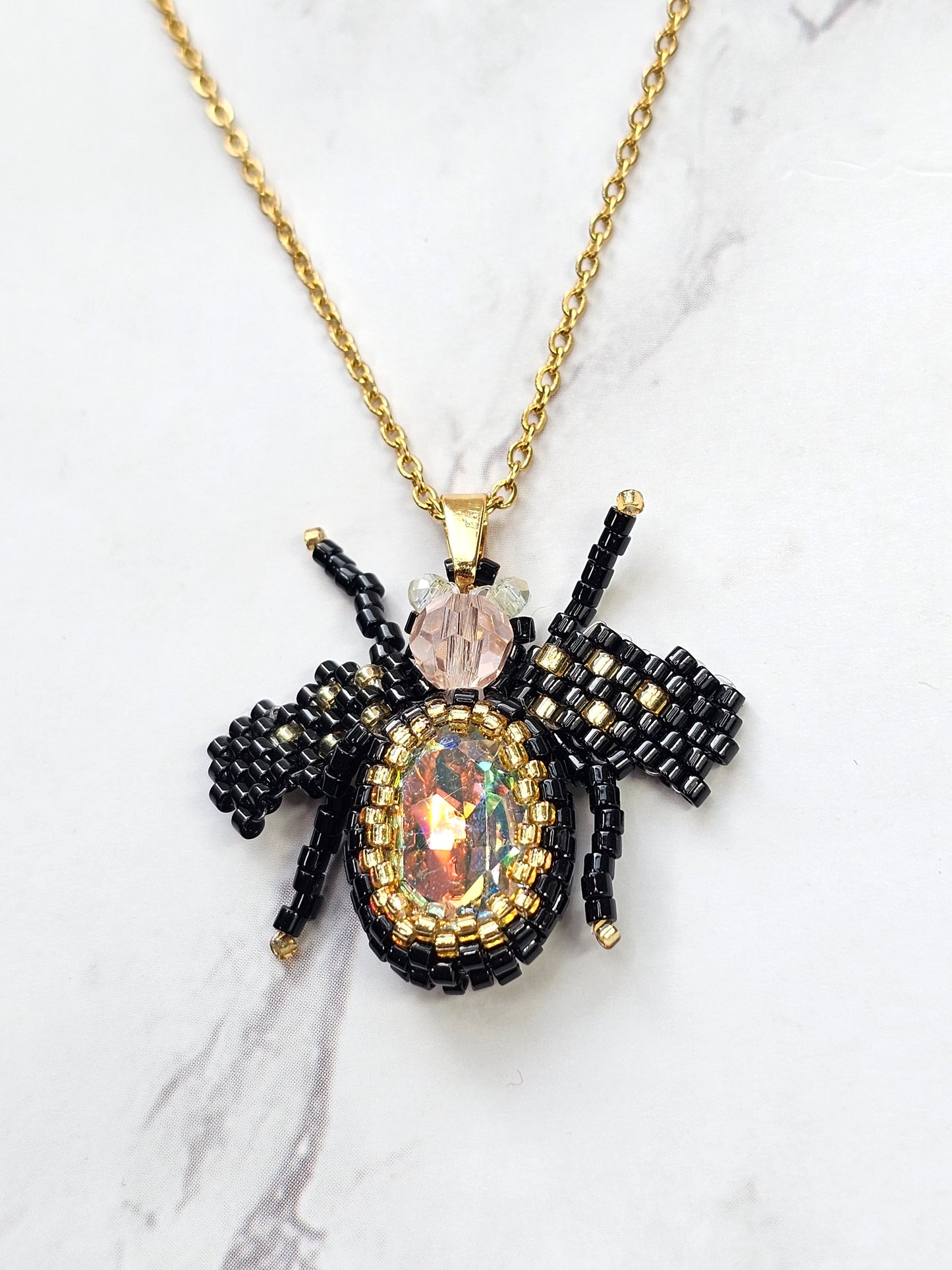 Collar Abeja - Zirconia